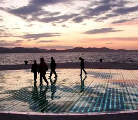 Apartment House Aurora