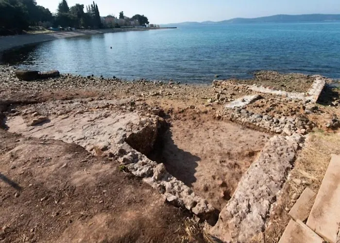 Apartman House Aurora *