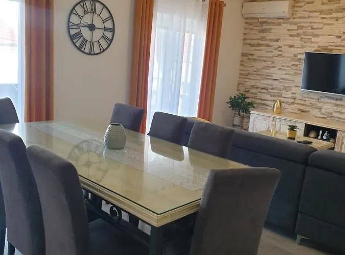 House Aurora Bibinje